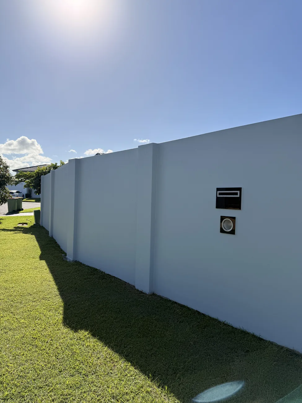 Freshly painted rendered home exterior on the Gold Coast